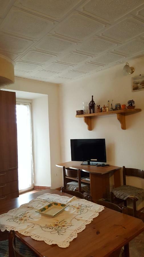 Casa Bizza Lägenhet Vercana Exteriör bild